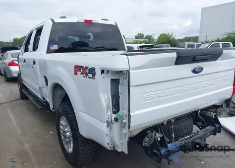 2022 Ford F-250 Xlt из США, поврежденный, VIN 1FT7W2BT9NED55565